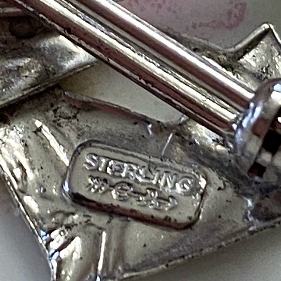 VTG Equestrian Dbl Horsehead Sterling Pin - Picture 3 of 5